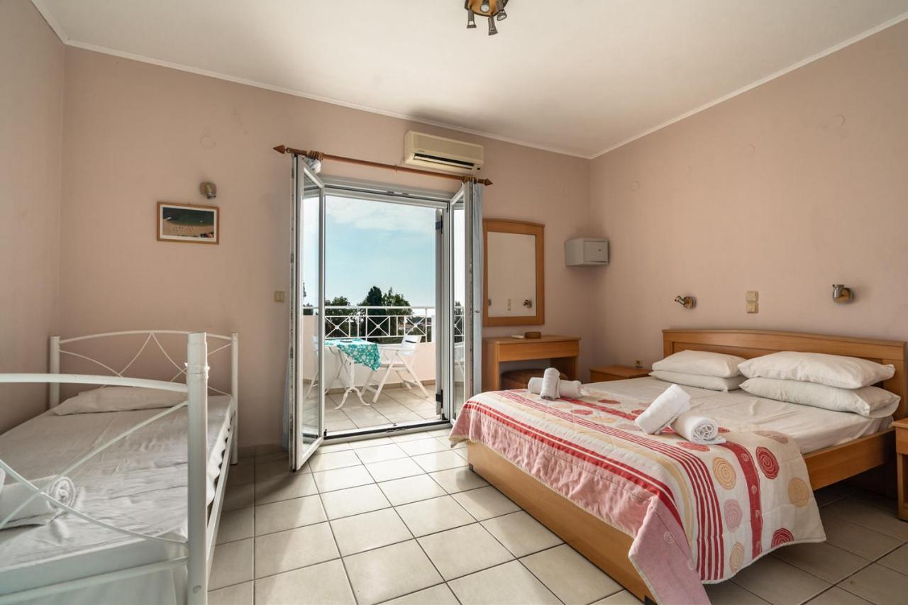 Helena Inn Svoronata Luaran gambar