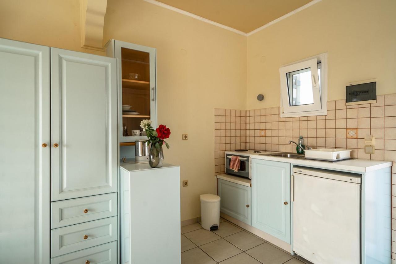 Helena Inn Svoronata Luaran gambar
